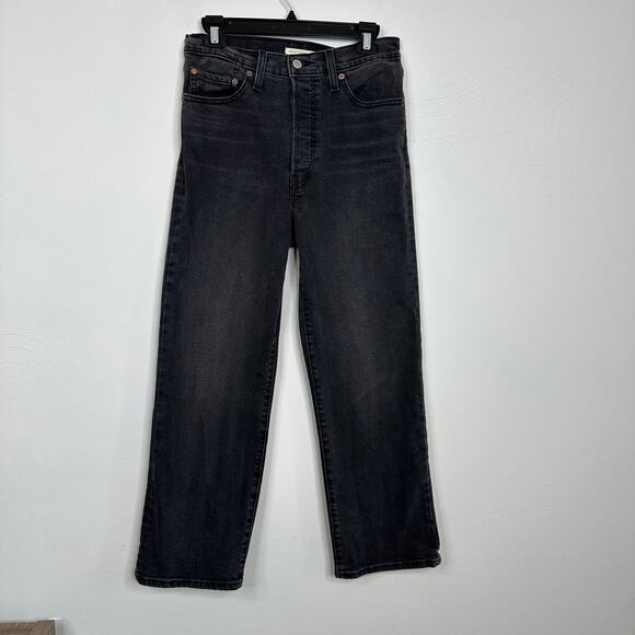 Levi's Faded Black Ribcage Straight Ankle Jeans - Picture 2 of 9